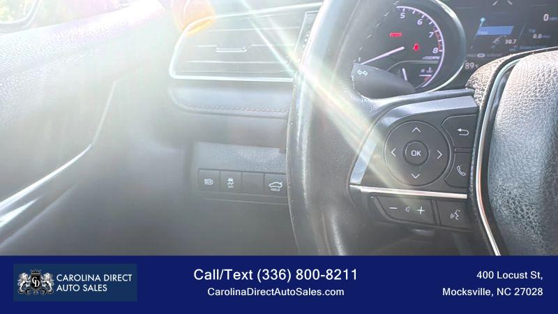 2019 Toyota Camry XLE