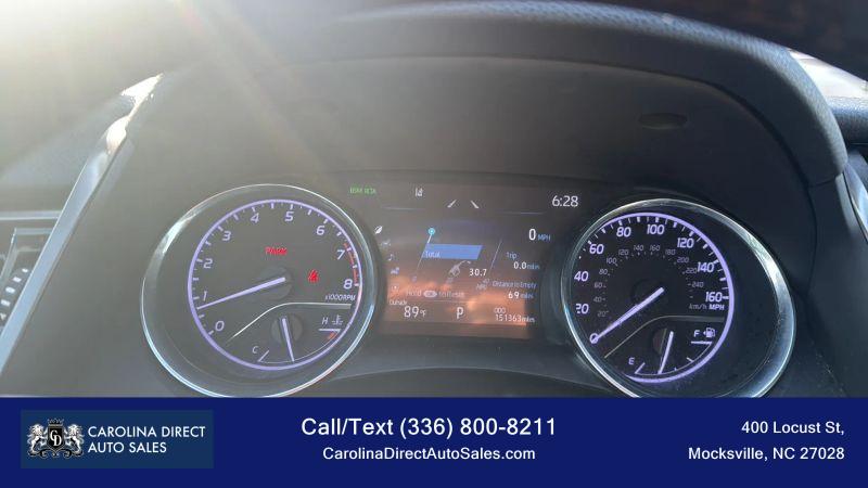 2019 Toyota Camry XLE