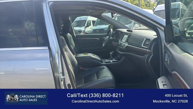 2016 Toyota Highlander Limited Platinum V6