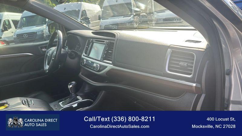 2016 Toyota Highlander Limited Platinum V6