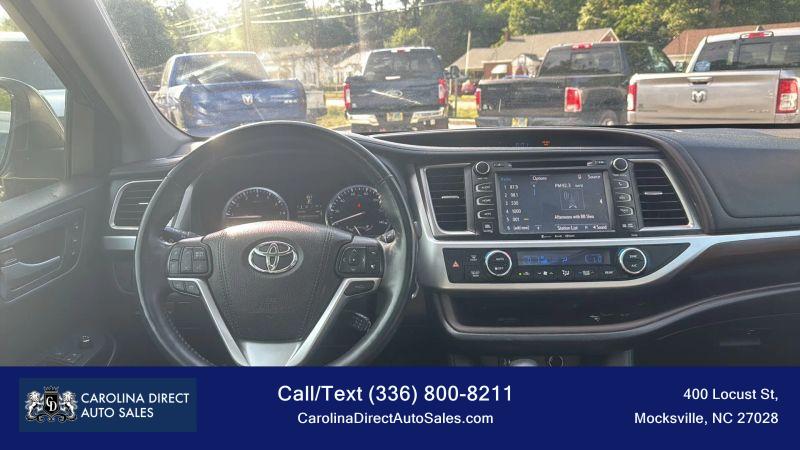 2016 Toyota Highlander Limited Platinum V6