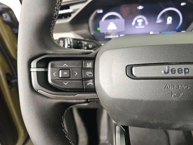2026 Jeep Cherokee Laredo 4x4