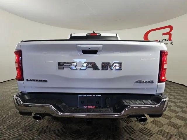2026 Ram 1500 Laramie Crew Cab 4x4 5'7" Box