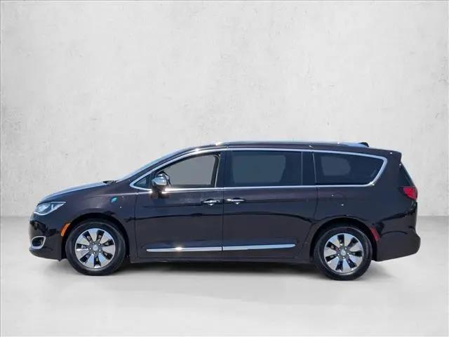 2018 Chrysler Pacifica Hybrid Limited