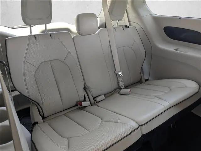 2018 Chrysler Pacifica Hybrid Limited