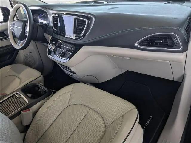 2018 Chrysler Pacifica Hybrid Limited