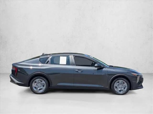 2025 Kia K4 LX