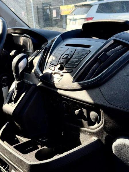 2017 Ford Transit Medium Roof w/Sliding Side Door w/LWB