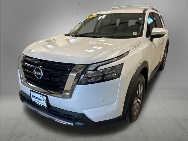 2025 Nissan Pathfinder SL 4WD for sale in Scotia, NY
