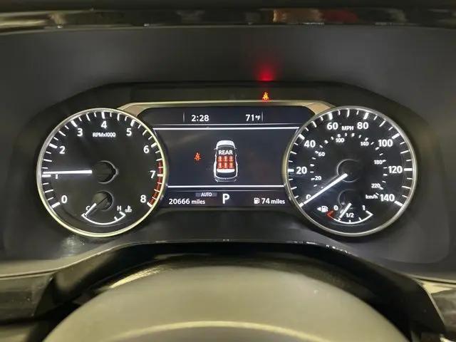 2025 Nissan Pathfinder SL 4WD