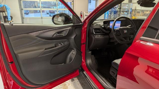 2026 Buick NV Sport Touring FWD