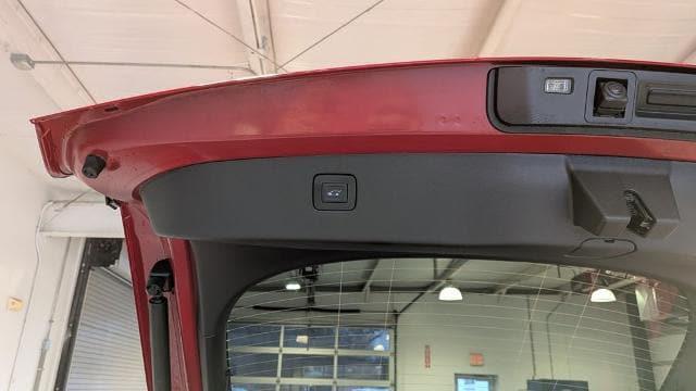 2026 Buick NV Sport Touring FWD
