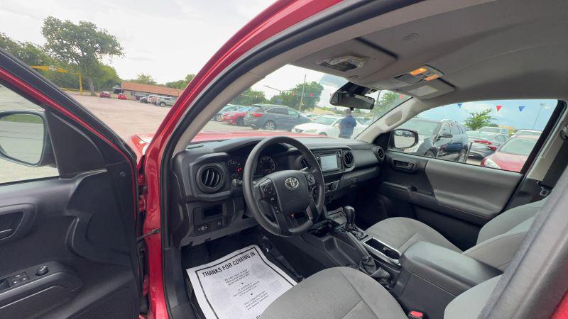 2019 Toyota Tacoma SR