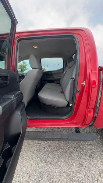 2019 Toyota Tacoma SR