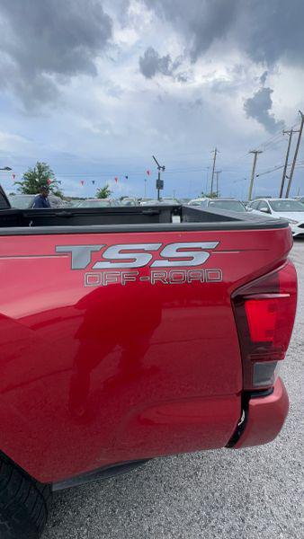 2019 Toyota Tacoma SR
