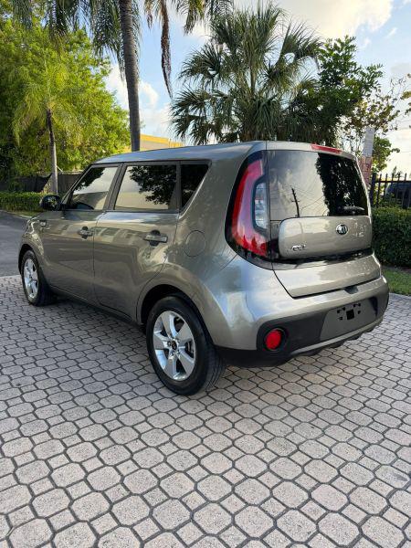 2018 Kia Soul Base