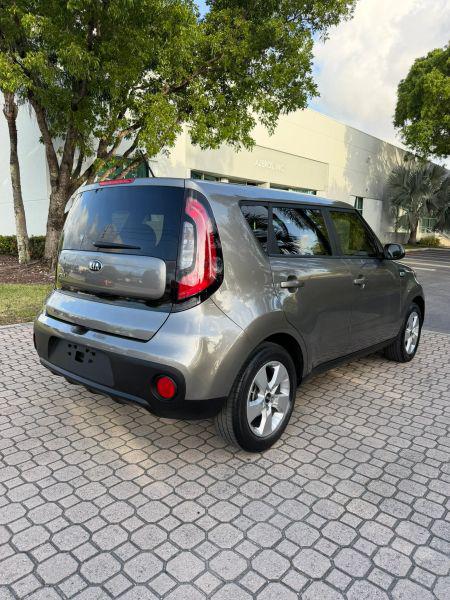 2018 Kia Soul Base