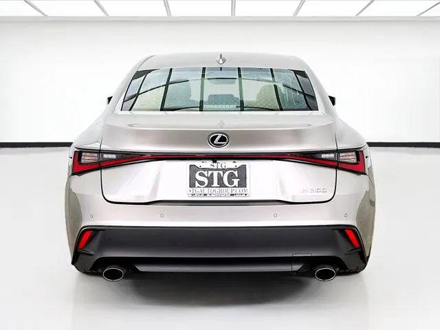 2023 Lexus IS 300 300