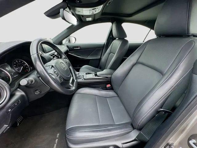 2023 Lexus IS 300 300