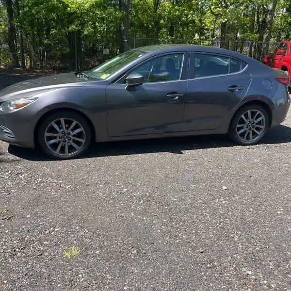 2018 Mazda Mazda3 Touring