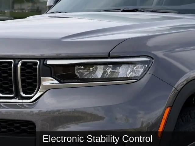 2026 Jeep Grand Cherokee L Altitude 4x4