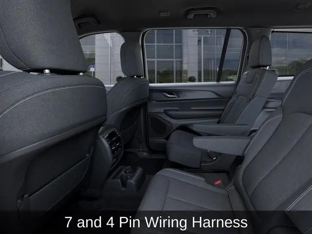 2026 Jeep Grand Cherokee L Altitude 4x4