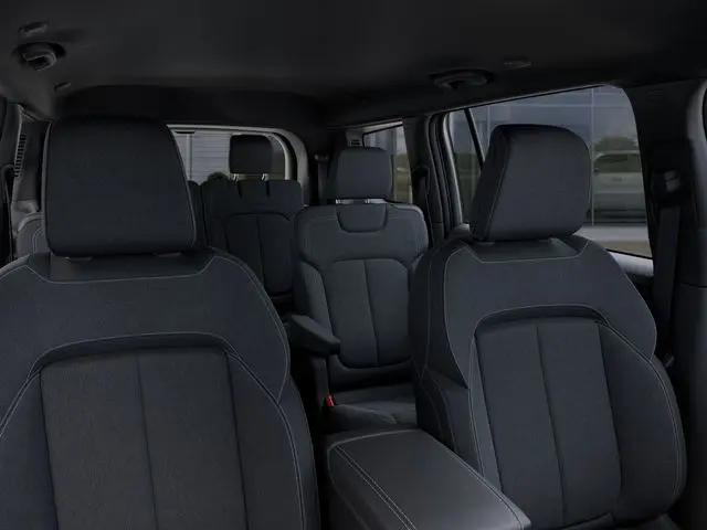 2026 Jeep Grand Cherokee L Altitude 4x4