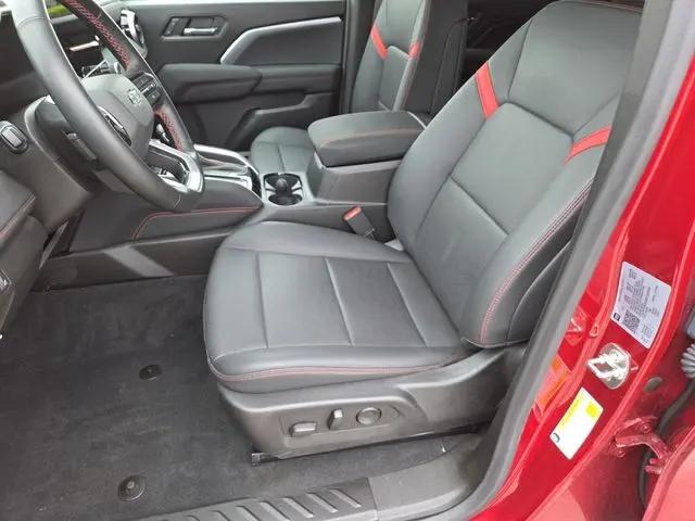 2024 Chevrolet Colorado 4WD Z71