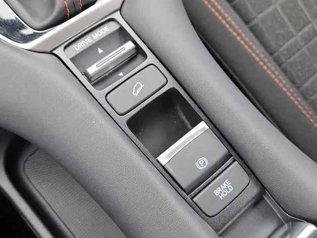 2025 Honda HR-V AWD Sport