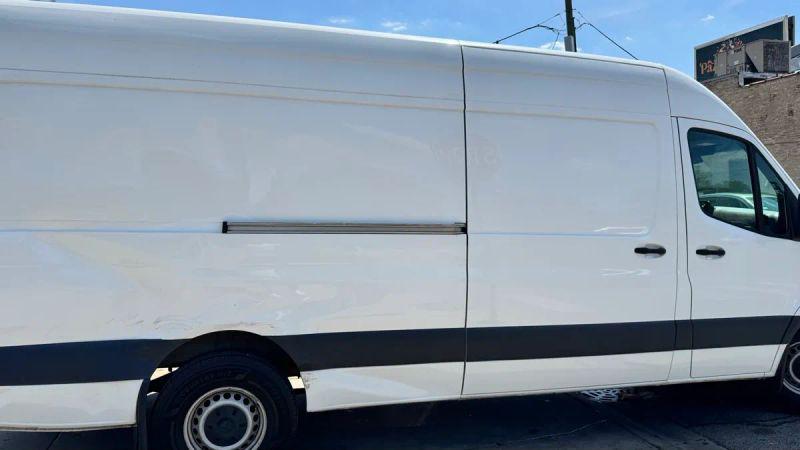 2022 Mercedes-Benz Sprinter 2500 High Roof V6