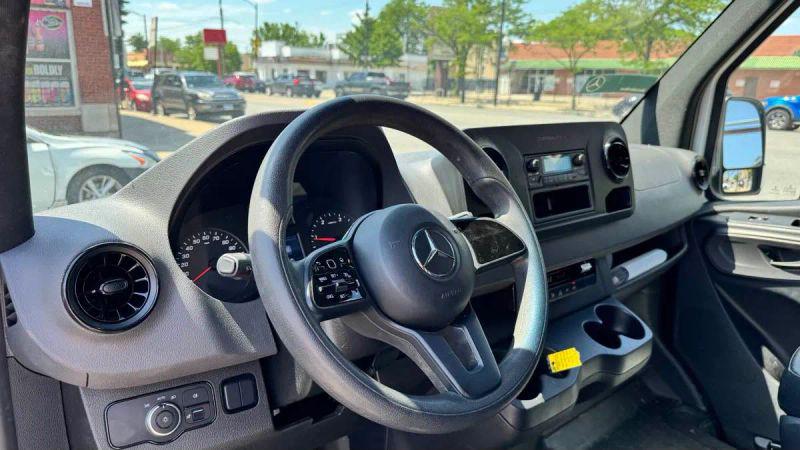 2022 Mercedes-Benz Sprinter 2500 High Roof V6