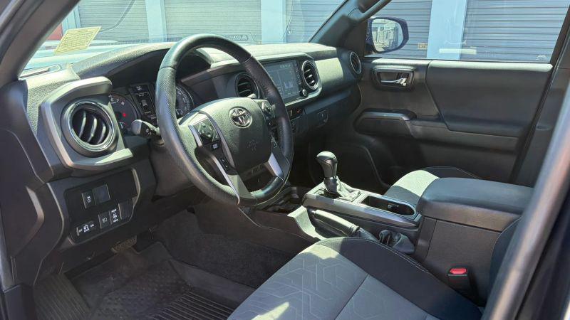 2022 Toyota Tacoma TRD Sport