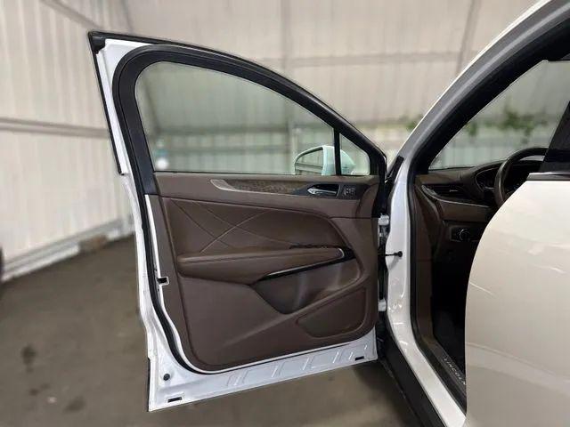 2017 Lincoln MKC Reserve