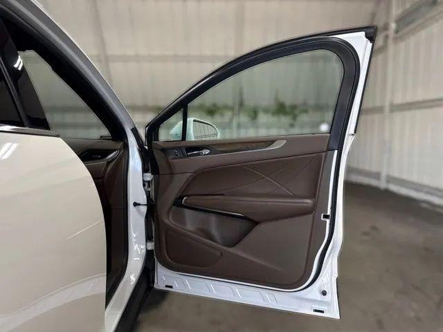 2017 Lincoln MKC Reserve