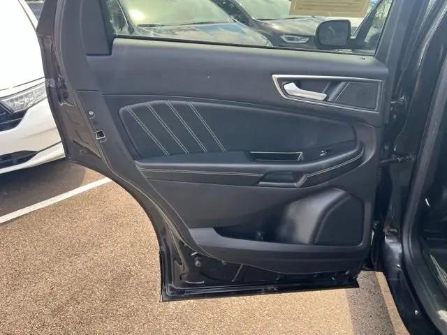 2020 Ford Edge ST