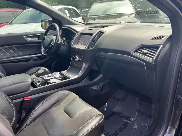 2020 Ford Edge ST