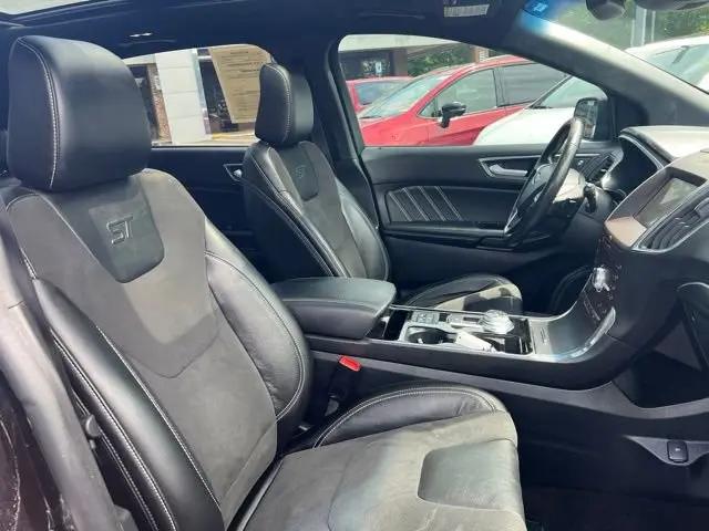 2020 Ford Edge ST