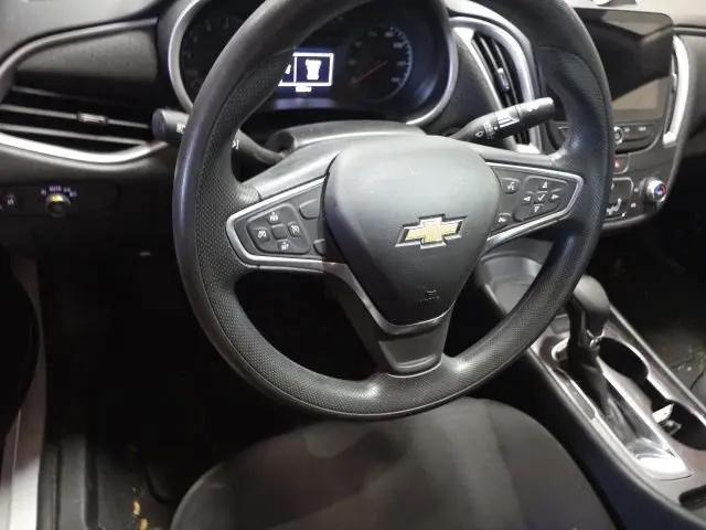 2022 Chevrolet Malibu FWD LS
