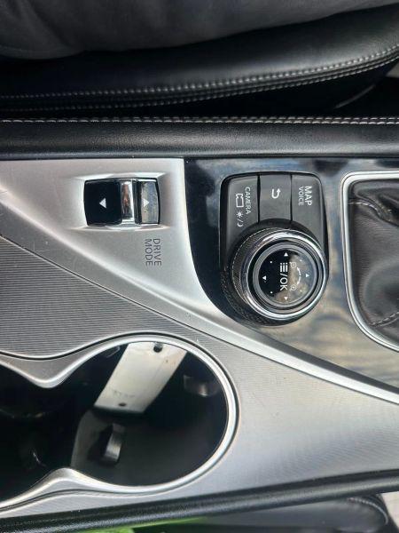 2022 INFINITI Q60 LUXE