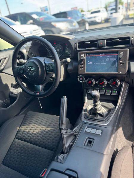 2024 Toyota GR86 Base