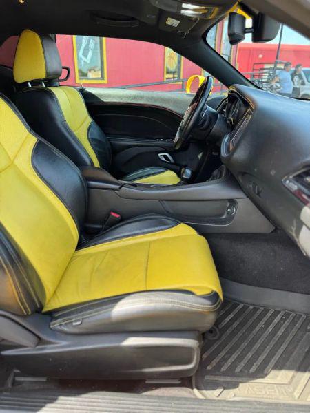 2018 Dodge Challenger R/T Plus Shaker