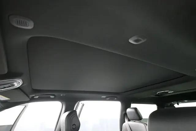 2026 Jeep Grand Wagoneer Limited Reserve 4x4