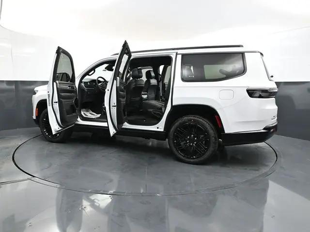 2026 Jeep Grand Wagoneer Limited Reserve 4x4