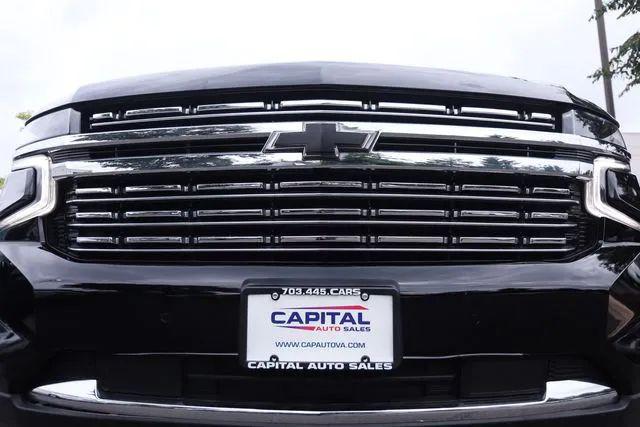 2023 Chevrolet Suburban 4WD Premier