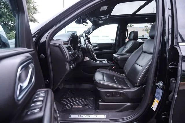 2023 Chevrolet Suburban 4WD Premier