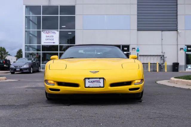2003 Chevrolet Corvette Base
