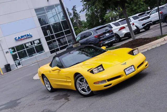 2003 Chevrolet Corvette Base