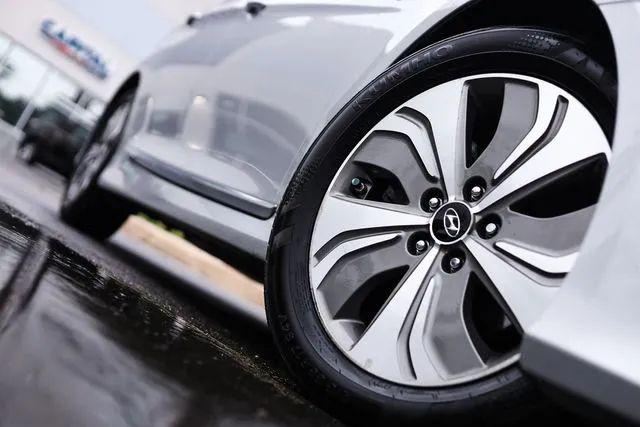 2013 Hyundai Sonata Hybrid Limited