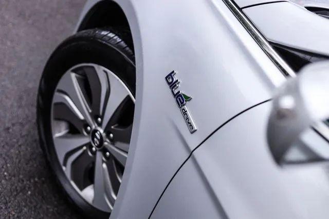 2013 Hyundai Sonata Hybrid Limited