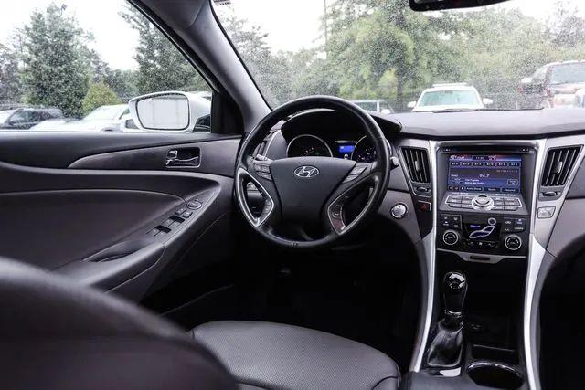 2013 Hyundai Sonata Hybrid Limited